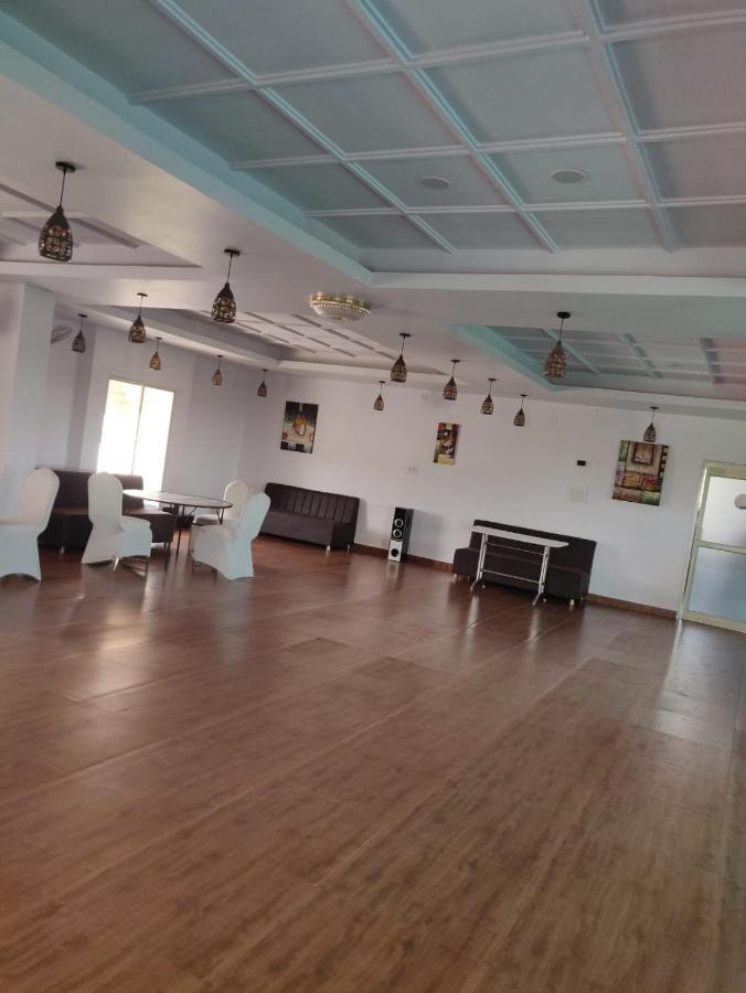 Hotel Virasat By Bookingcare Chhatarpur Экстерьер фото