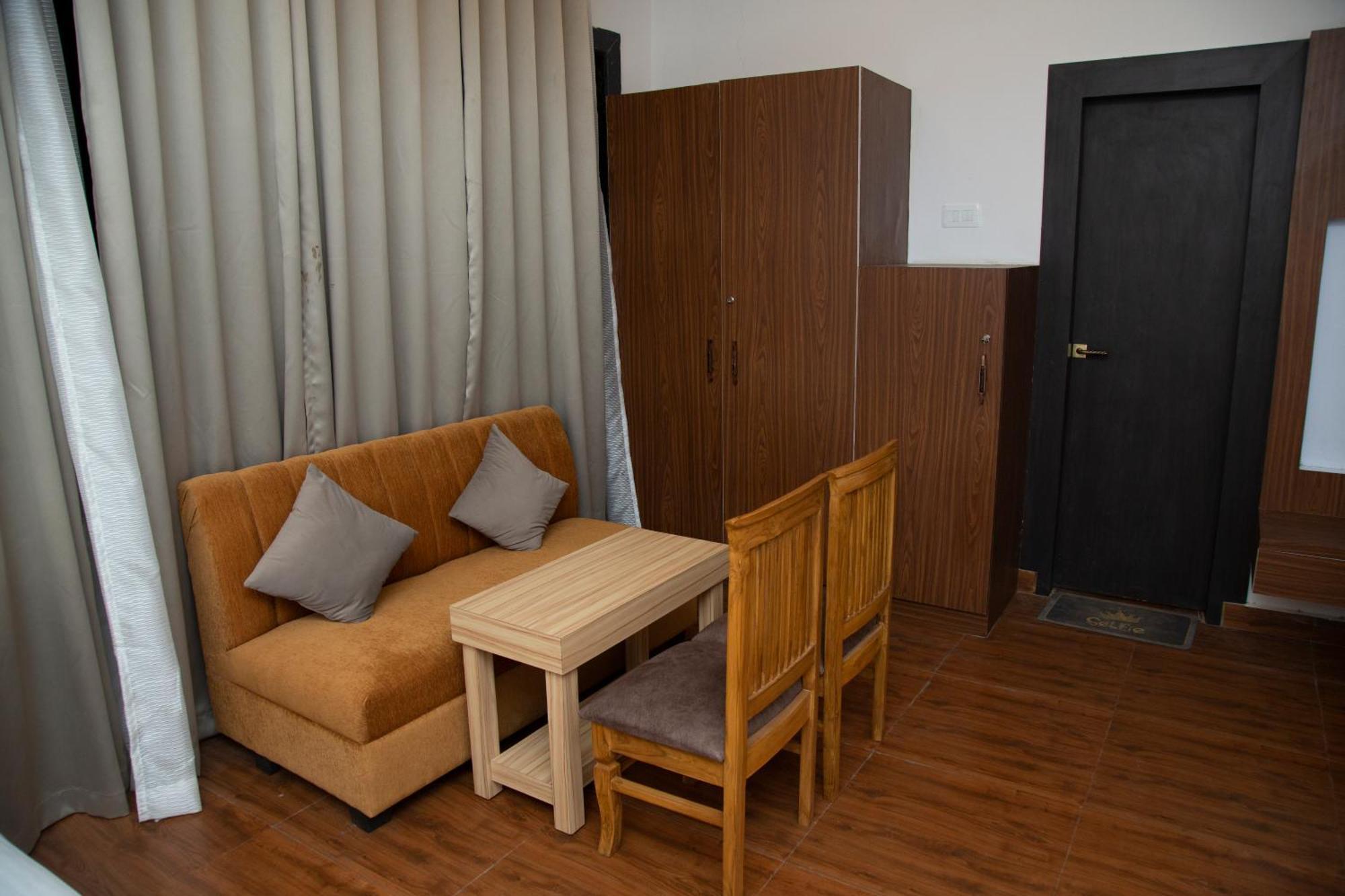 Hotel Virasat By Bookingcare Chhatarpur Экстерьер фото